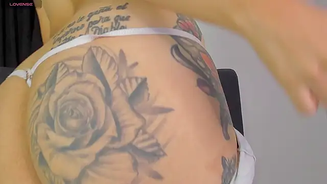 Evelin888 Obrolan Langsung XXX