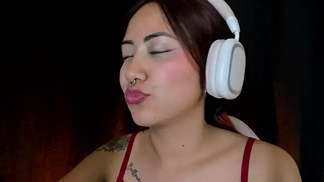 Saelivrae Chat XXX in diretta