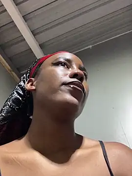 Pertunjukan Kamera Web BeautyInBlackX