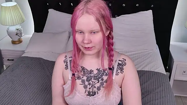 AnnieVibe Chat XXX in diretta