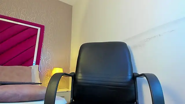 Dominic_Foxx: διαδικτυακό σόου στην κάμερα