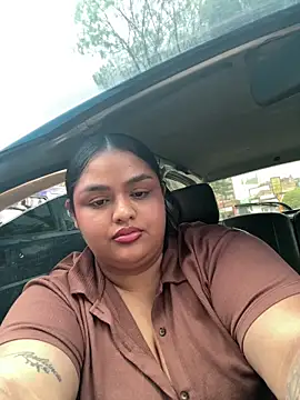 Pokazy przed kamerką – NathashaDreams