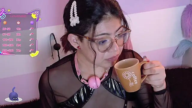 Chat XXX ao vivo de Catwhite_