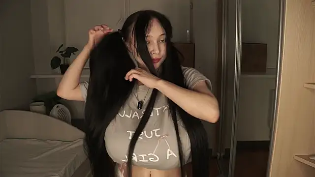 HannaHayles 网络视讯表演