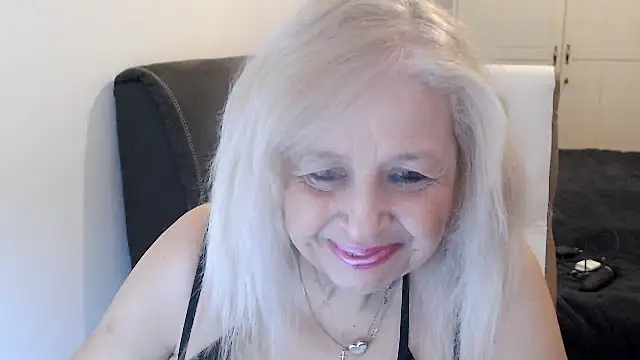 SusiLifeXXX's Live XXX Chat