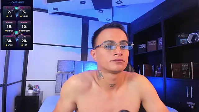 Chat XXX en directo de LiamDeep