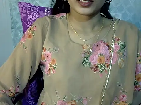 Chat +18 de Shab_M ao vivo