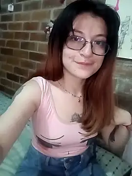 _Alaskamisa's Live XXX Chat