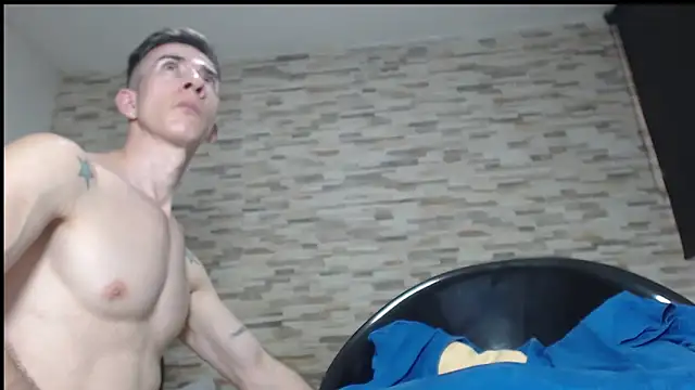 cameroncarter33's Live Sex Cam Show