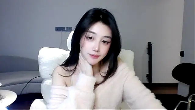 MedeLineayr Webcam show