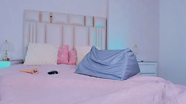 alanarose18's Live XXX Chat