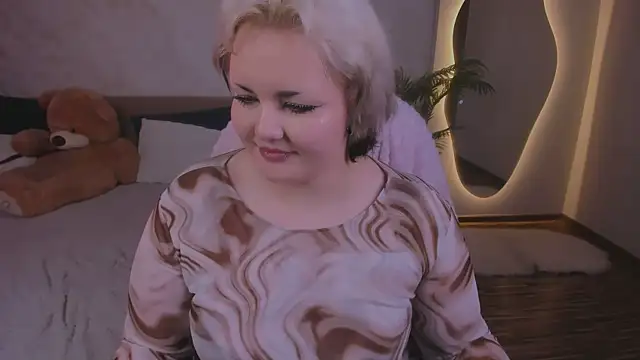 HwasaMooreのライブXXXチャット