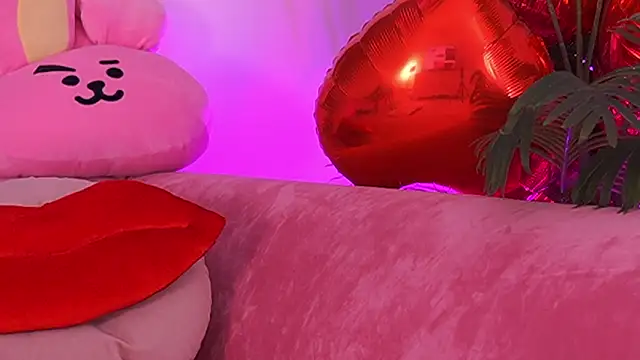 fallingangel Adlı Modelin Canlı XXX Sohbeti