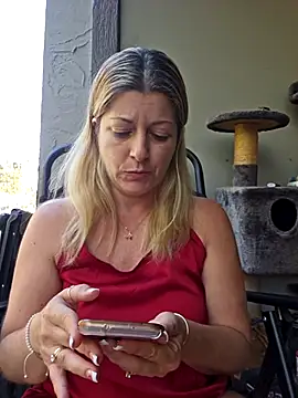 NikkiBlisss' Live XXX Chat