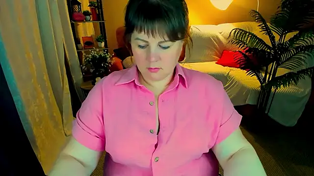 CrystaalStaar's Live XXX Chat