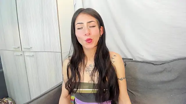 Mhelanny2 Live XXX-Chat