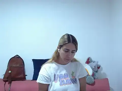 Lunazina – Naživo XXX chat