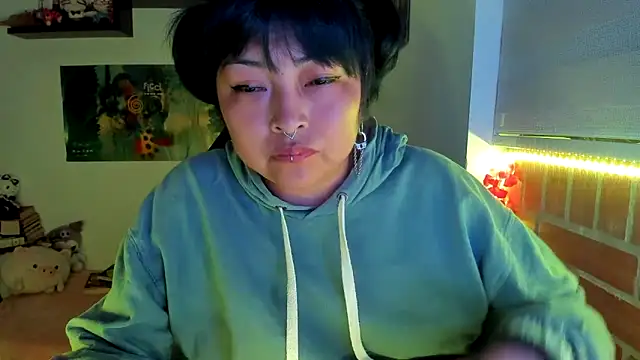 Shaddycute_ Chat XXX live