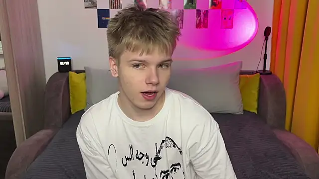 metarion: διαδικτυακό σόου στην κάμερα