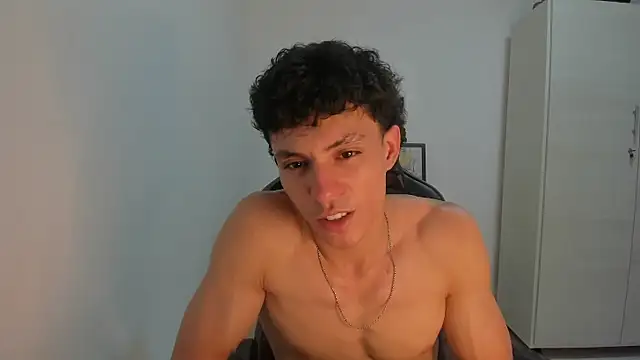 enzo_sloran 现场XXX聊天