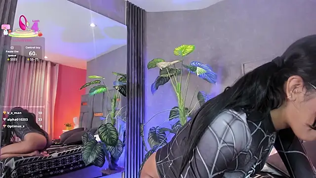 Chat +18 de Tyla_Ks ao vivo