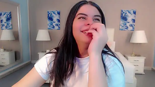 Chat +18 de _Maddison_Ivanova_ ao vivo