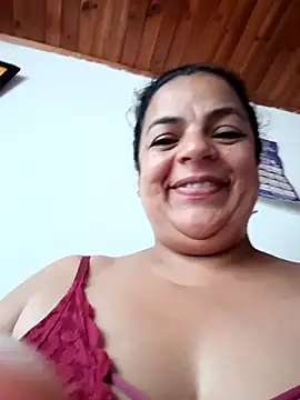 XXX chat uživo modela Mia-Glow