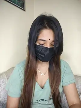 CloudyMist লাইভ XXX চ্যাট