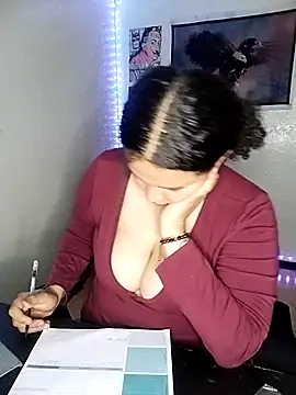 Elena_wallace – Naživo XXX chat