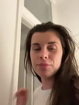 XXX chat uživo modela houseofnova