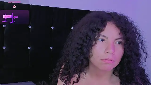 Zoe-yanin Chat XXX live