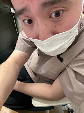 shizuku-kun211 在線直播表演