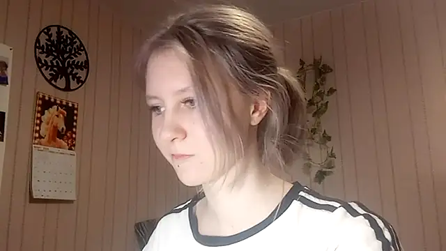 RunawayBr1de – Naživo XXX chat