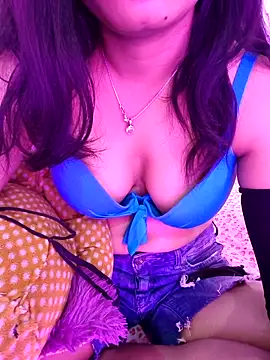 Chat XXX ao vivo de Cute-Sanvii