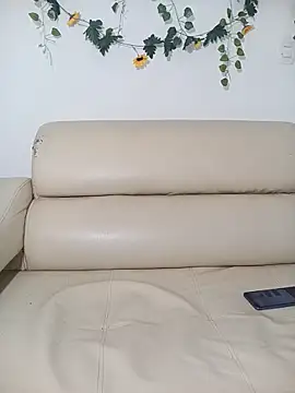 XXX chat uživo modela TinnaNoir