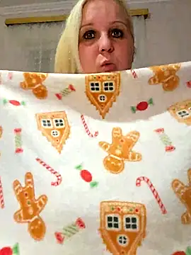 Mayci1984 Adlı Modelin Canlı XXX Sohbeti