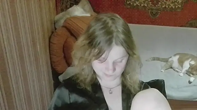 Show modela Kathlyn__Heath na web-kameri