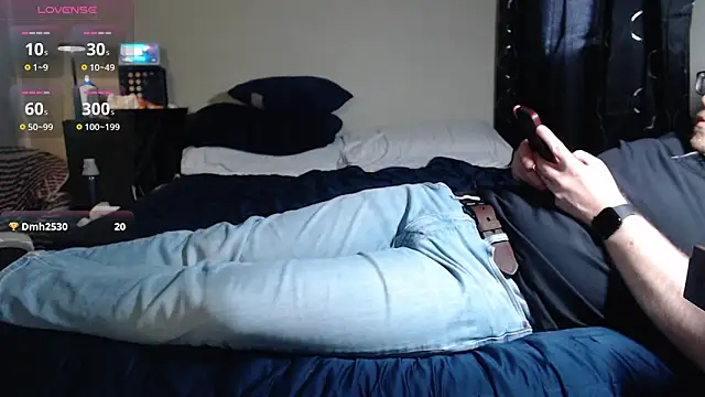 DaddyRyan1996 Show in webcam