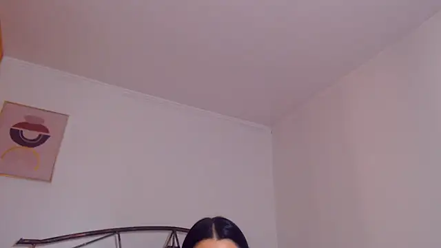 YvonneEverlee Live XXX Chat