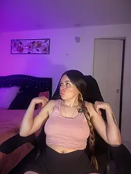 Chat XXX Live carolina16love