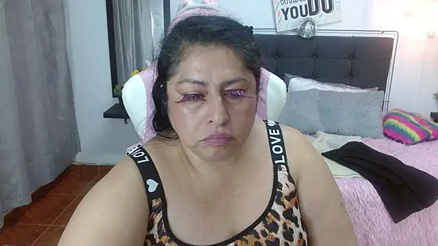 Keyla01_ – Naživo XXX chat