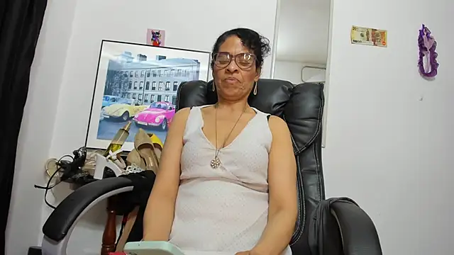 Chatroom XXX en direct de Aries_Mature