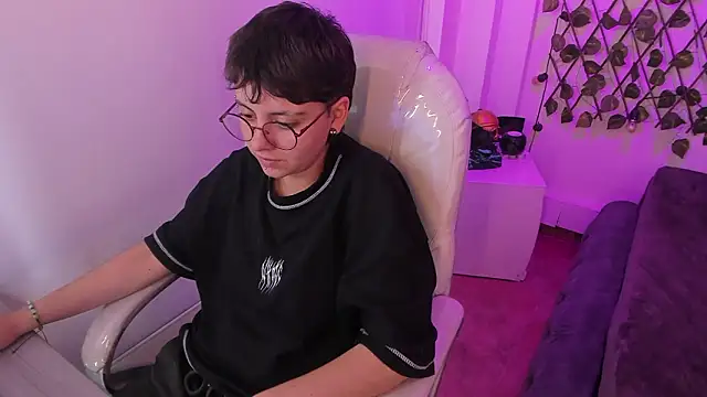 دردشة Nathaly_ds الجنسية المباشرة