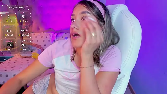 Živý XXX chat _Sophie__miller