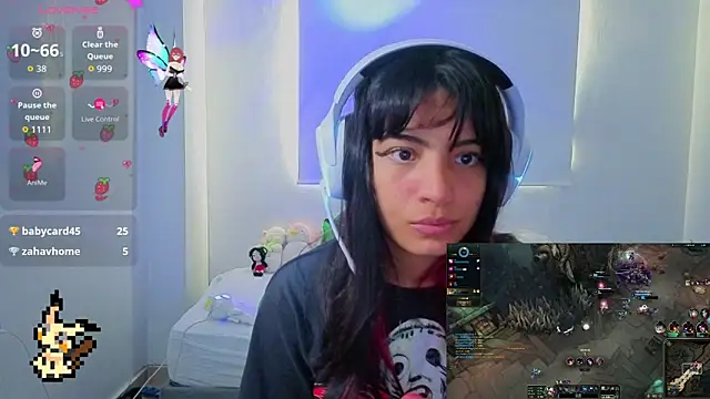 Lovelyamyy Chat XXX in diretta