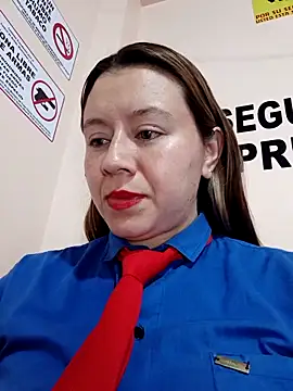 XXX chat uživo modela Hannah-colx