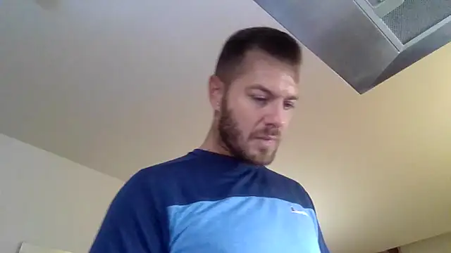 THE_CHEEKY_ALPHA 即時 XXX 聊天