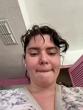 mangolini_parrocini Live XXX-chat