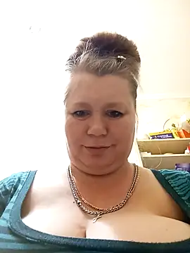 KiraStanton – webcam-show