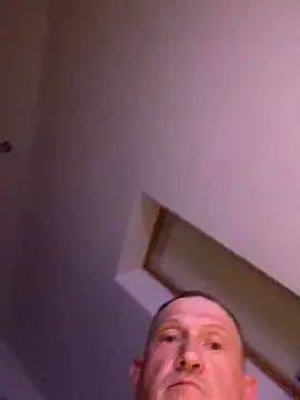 Pertunjukan Kamera Web Vlad200472